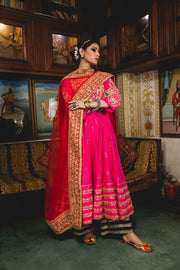 Chanderi Gota Patti And Zari Detailed Nahal Pink Anarkali Set With Organza Dupatta 4