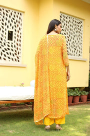 Georgette Bhandhani Naaz Yellow Straight Kurta 6