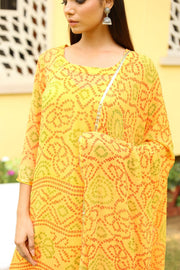 Georgette Bhandhani Naaz Yellow Straight Kurta 3