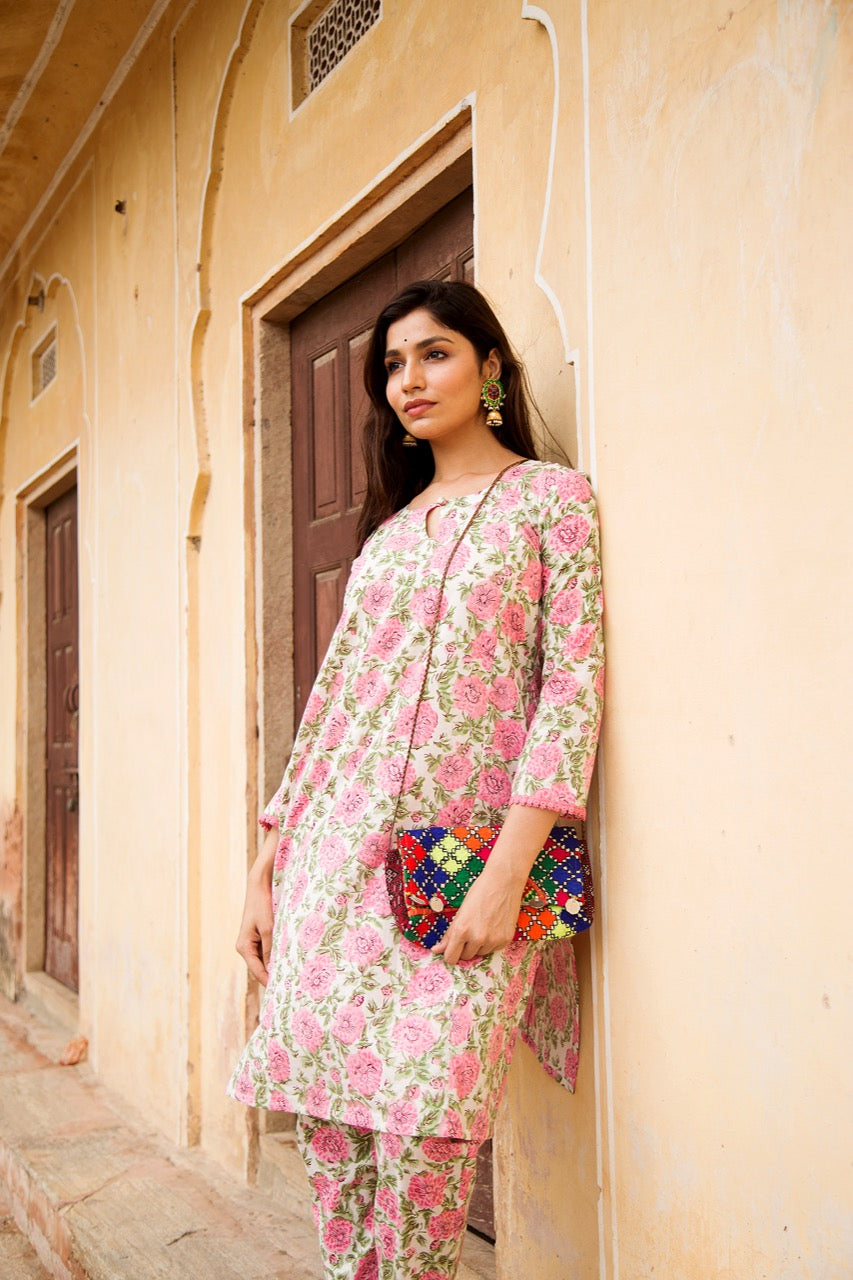 Nida White set Gulabo Jaipur
