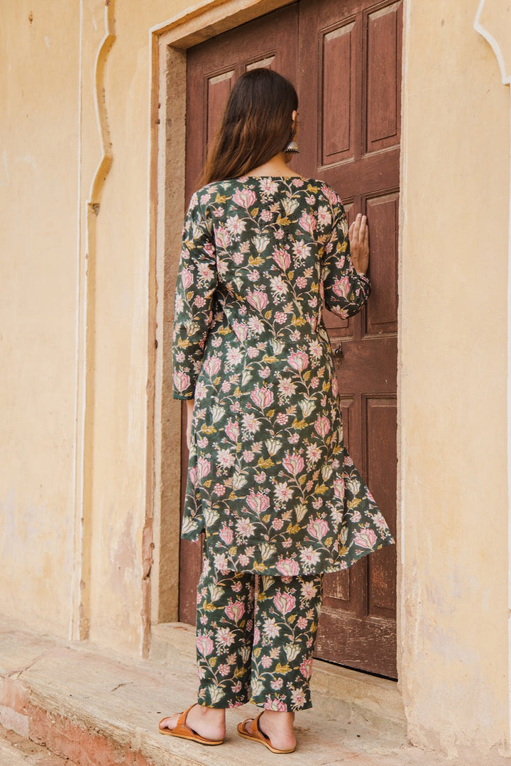 Nida forest set Gulabo Jaipur