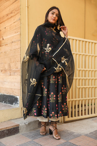 Nidraa Black Set Gulabo Jaipur