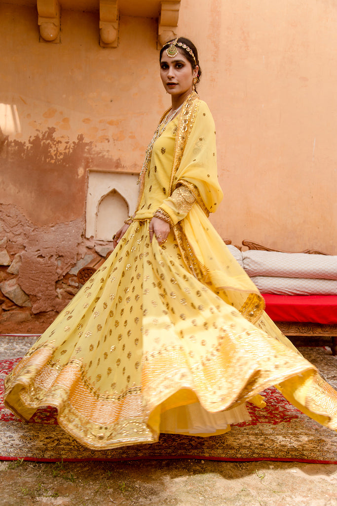 Georgette Nimrat Yellow Lehenga With Matching Dupatta