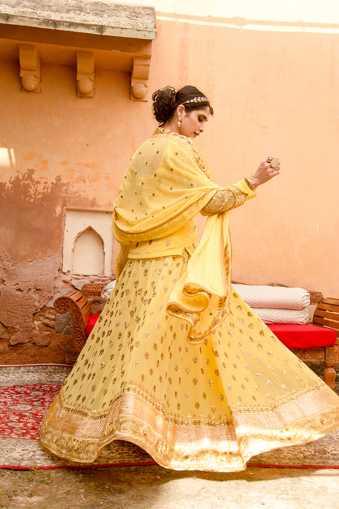 Yellow lehenga deals choli