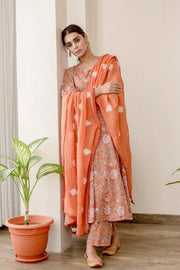 Orchid Orange Cotton Anarkali Set With Doriya Dupatta 2