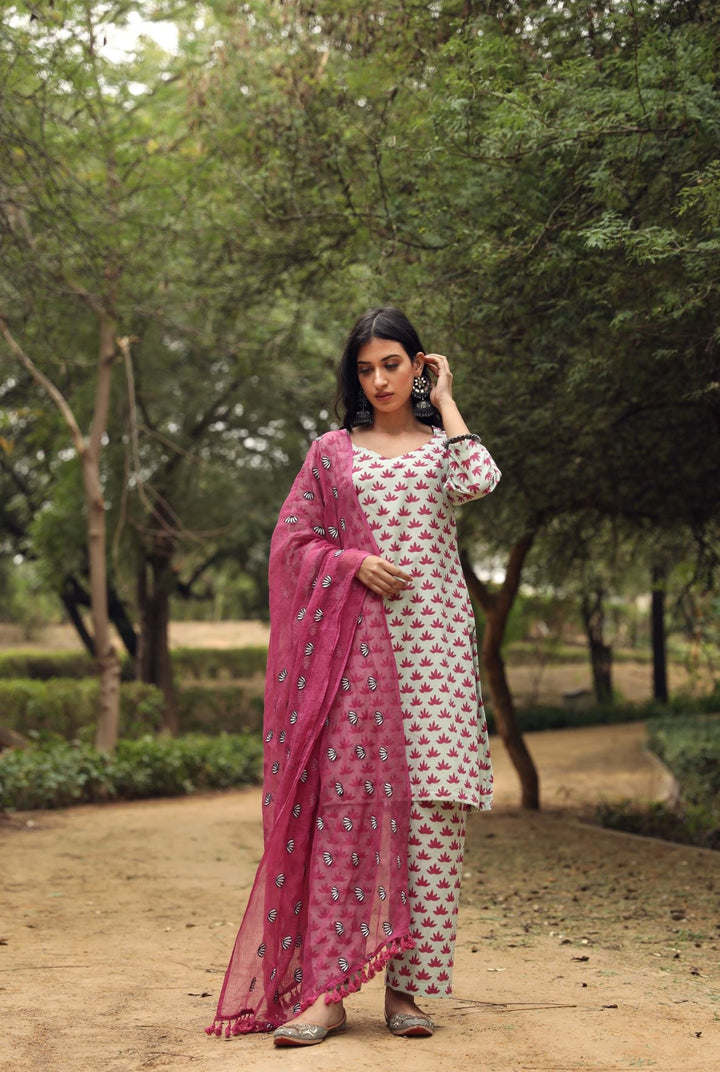 Padmini Pink Straight Set Gulabo Jaipur