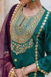 Roop Green Muslin Straight Kurta Set With Organza Dupatta 4