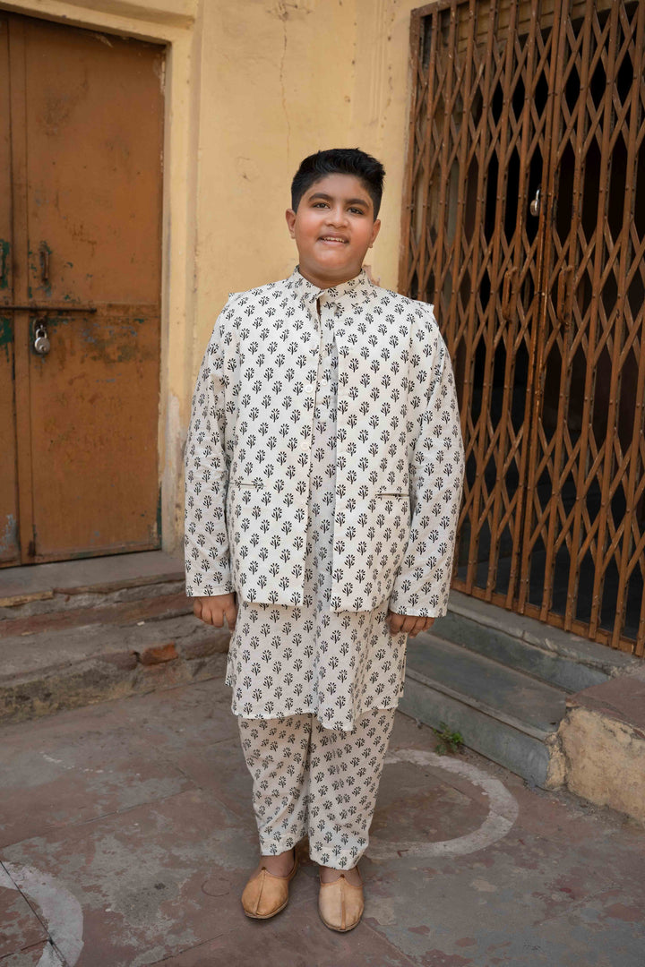 SOHAN WHITE SET Gulabo Jaipur