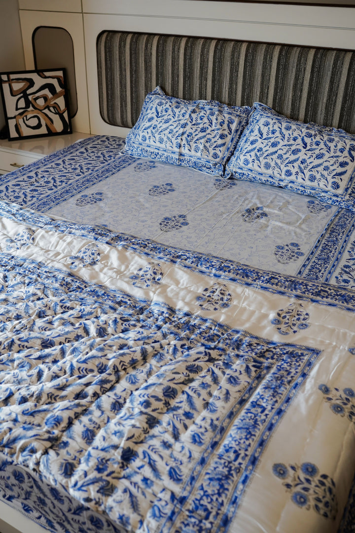 BLUE FLOWER BOOTA BEDSHEET SET
