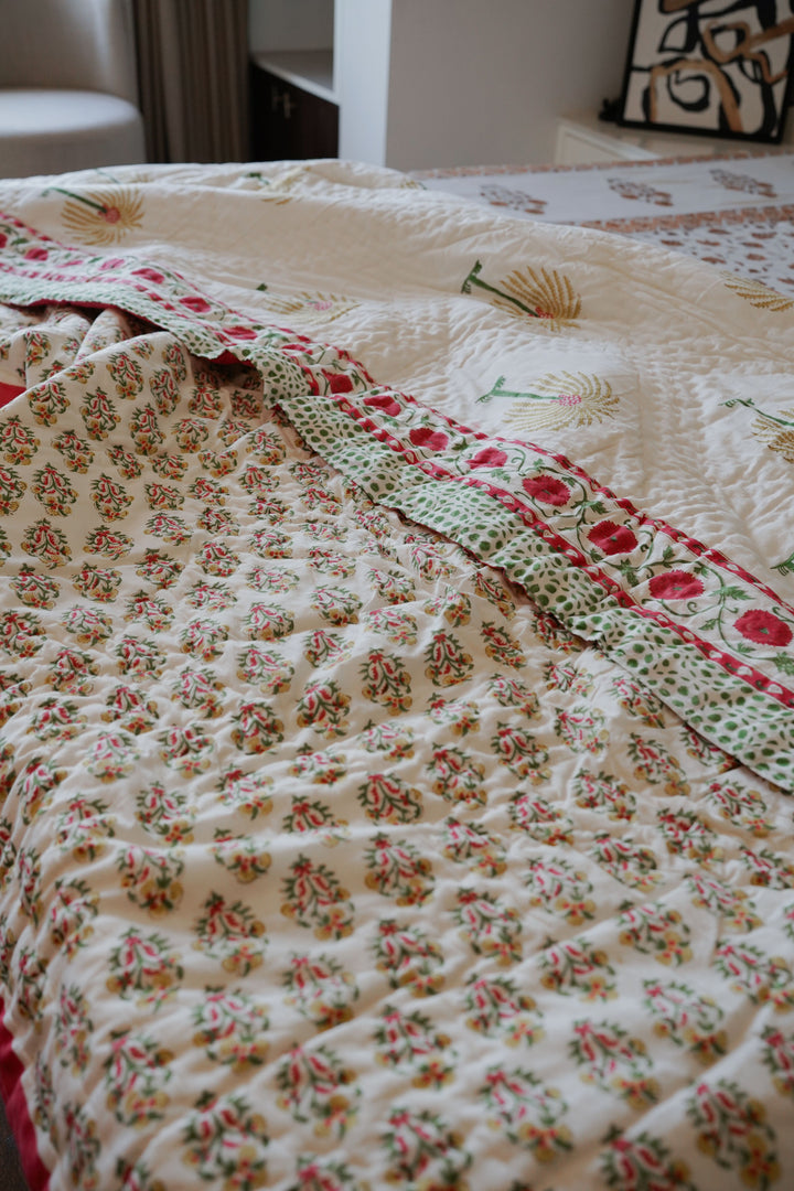 YELLOW PALM QUILT