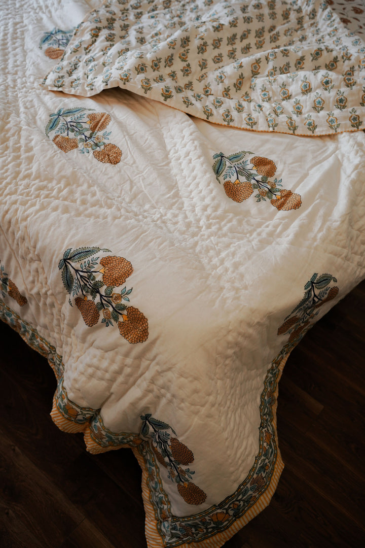 YELLOW MARIGOLD QUILT