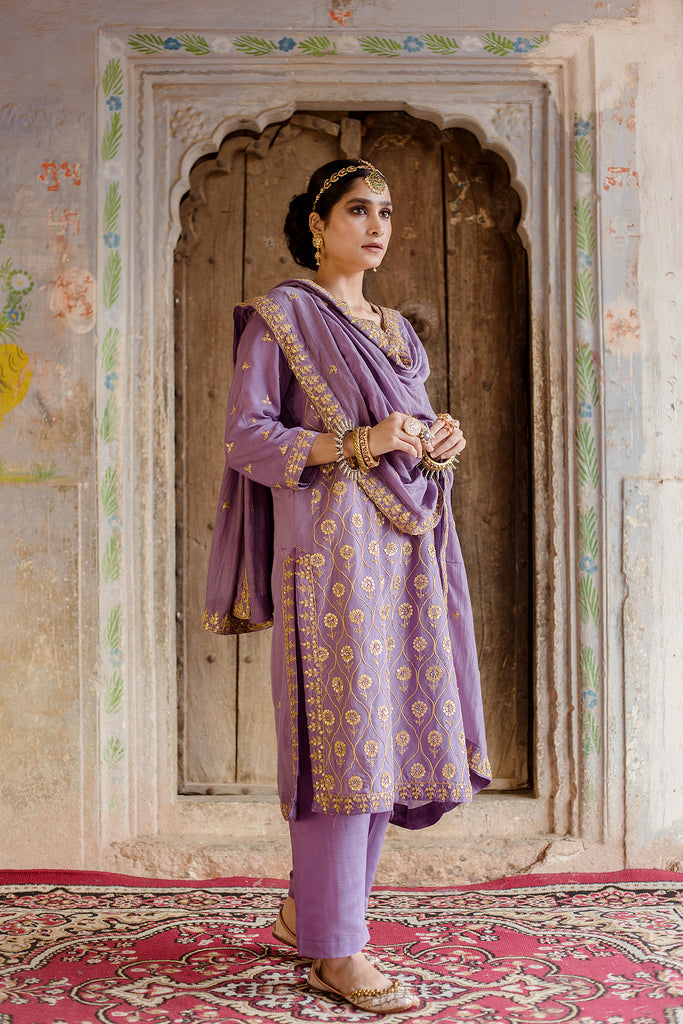 Gota And Taari Work Sweta Purple Muslin Set With Dupatta