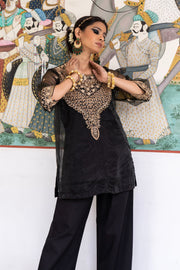 Zardozi Zifa Black Organza Kurta Set With Muslin Pant 9