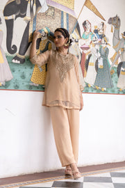 Zardozi  Zifa Golden Organza Kurta Set With Muslin Pant 4